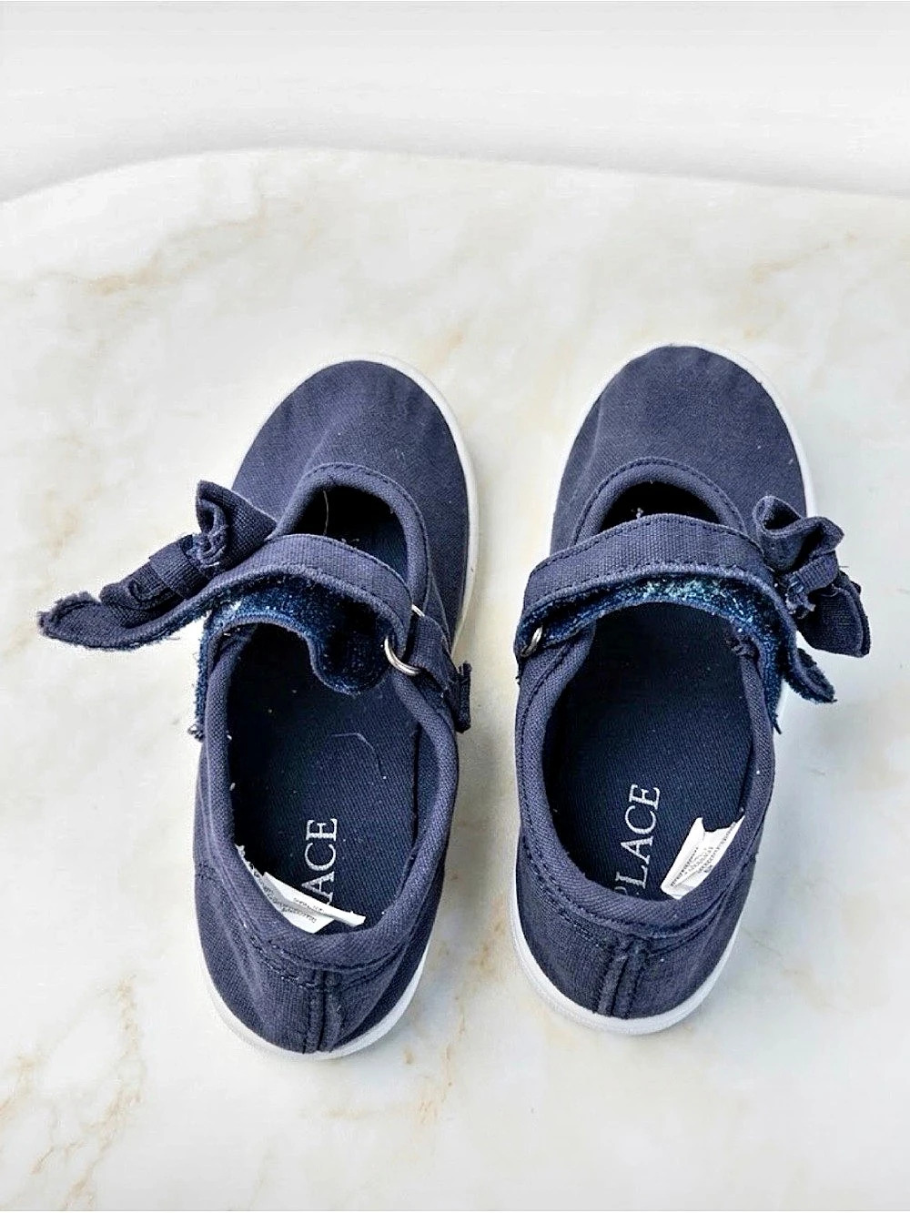 The Children's Place Girls Navy Canvas Velcro Mary Jane Sneakers Size 10 - Like